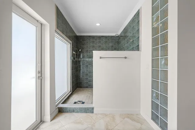 $3,899,999 | 3741 Northeast 31st Avenue, Lighthouse Point, FL 33064