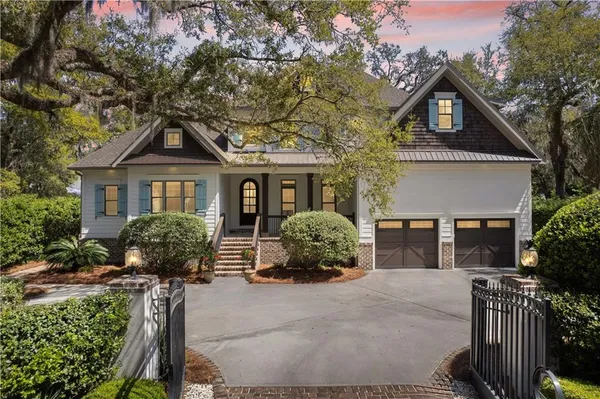 $1,899,000 | 306 Broadway Street, St. Simons Island, GA 31522
