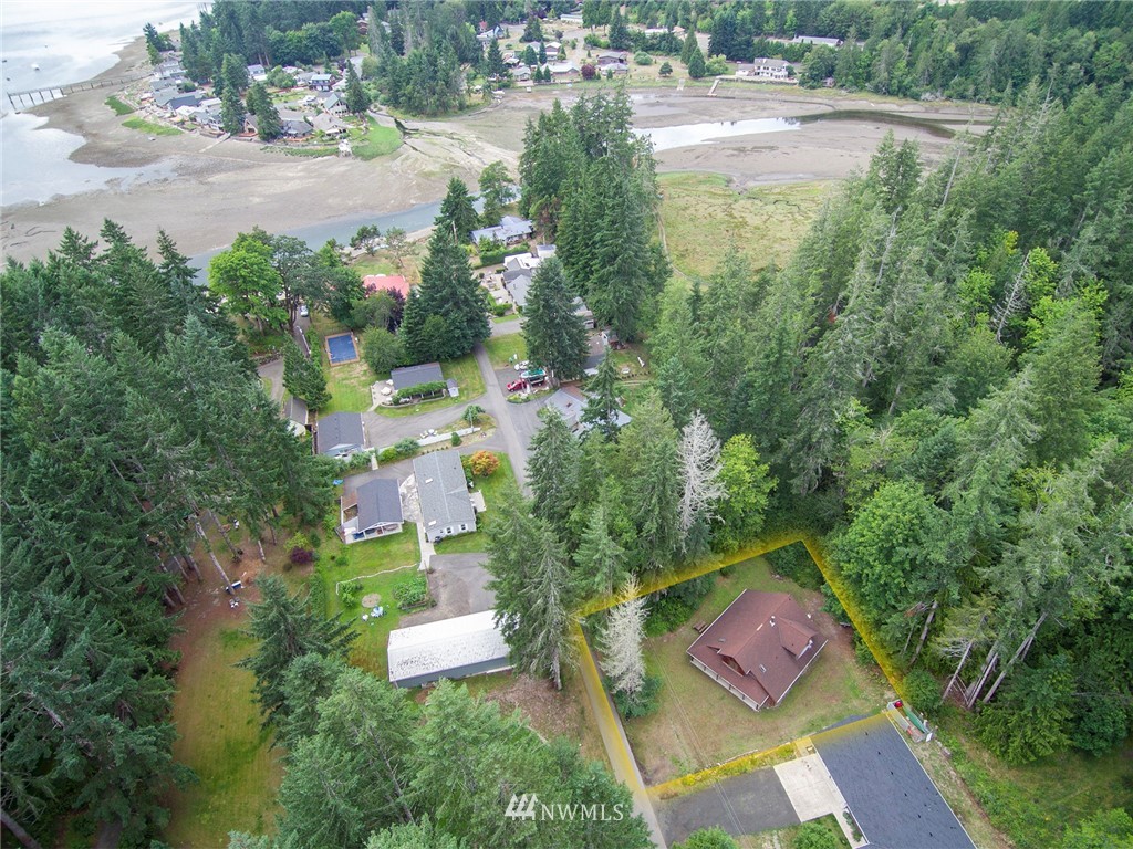 50 Northeast Pokes Road Belfair, WA 98528 - Photo 22 of 23 Gallery Image 22
