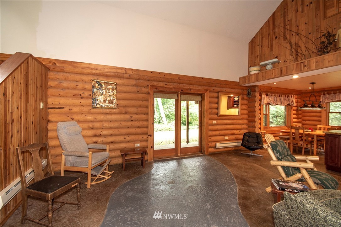 50 Northeast Pokes Road Belfair, WA 98528 - Photo 4 of 23 Gallery Image 4