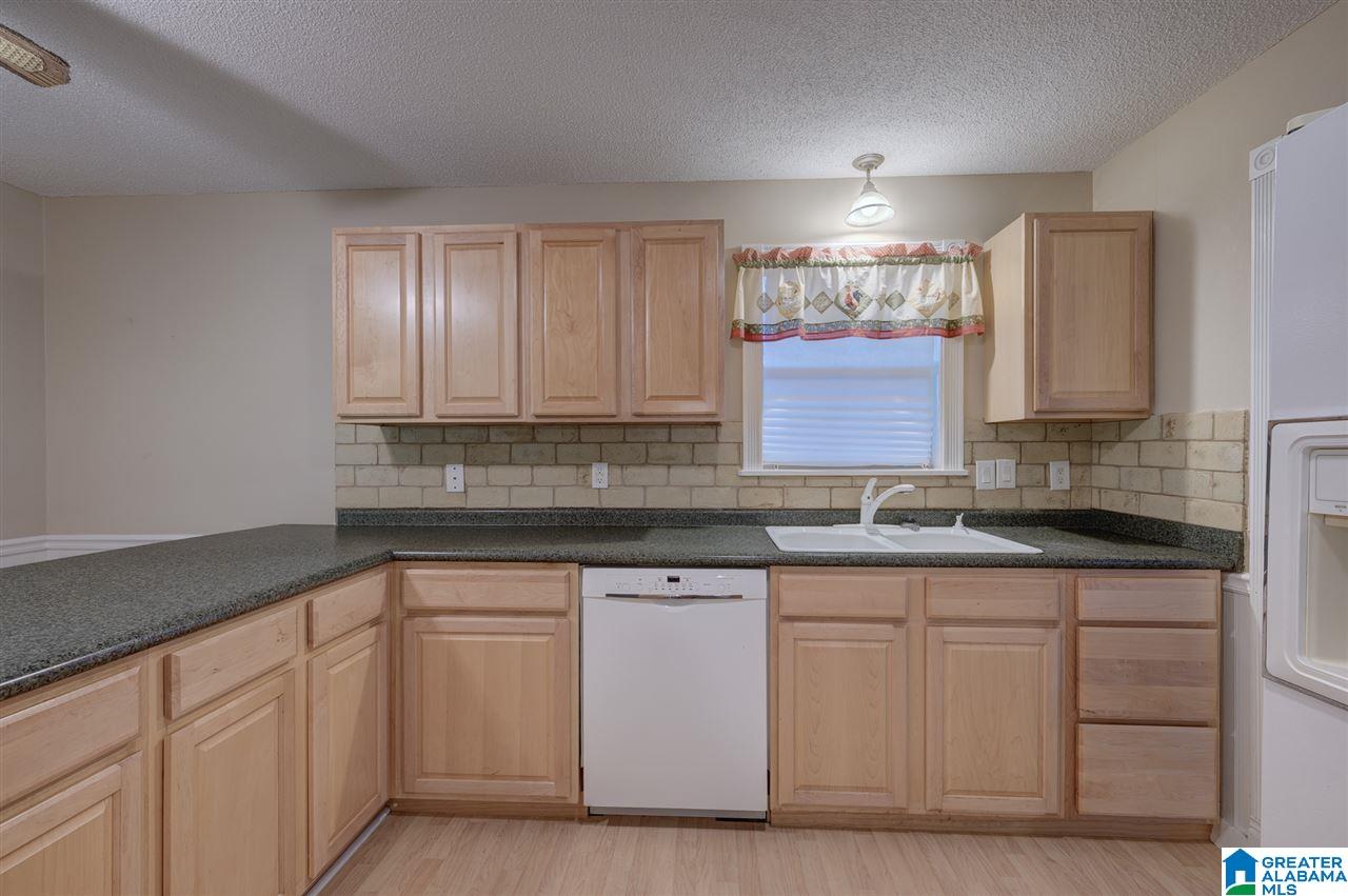 5004 Rilla Lane Adamsville, AL 35005 - Photo 8 of 23