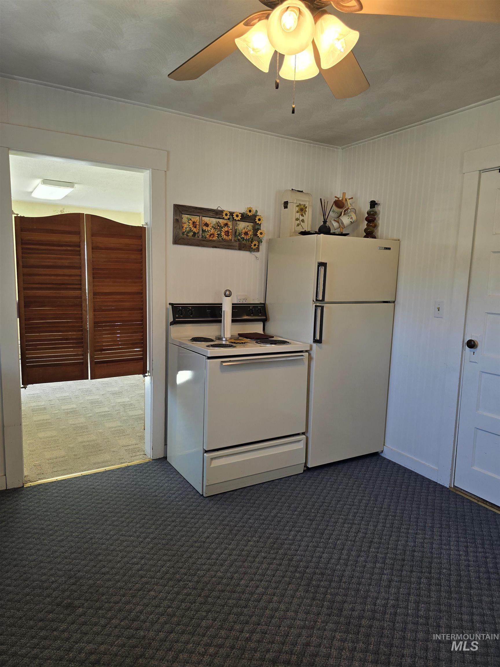 805 D Street Rupert, ID 83350 - Photo 6 of 21