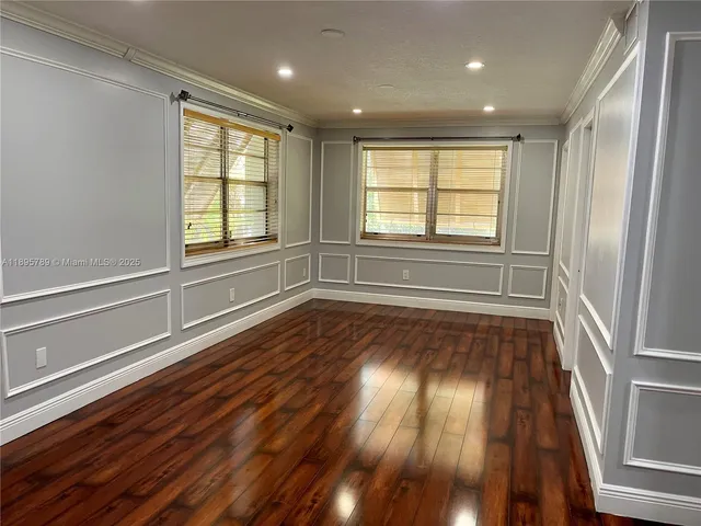 $2,450 | 9456 Southwest 77th Avenue, Unit T4, Miami, FL 33156