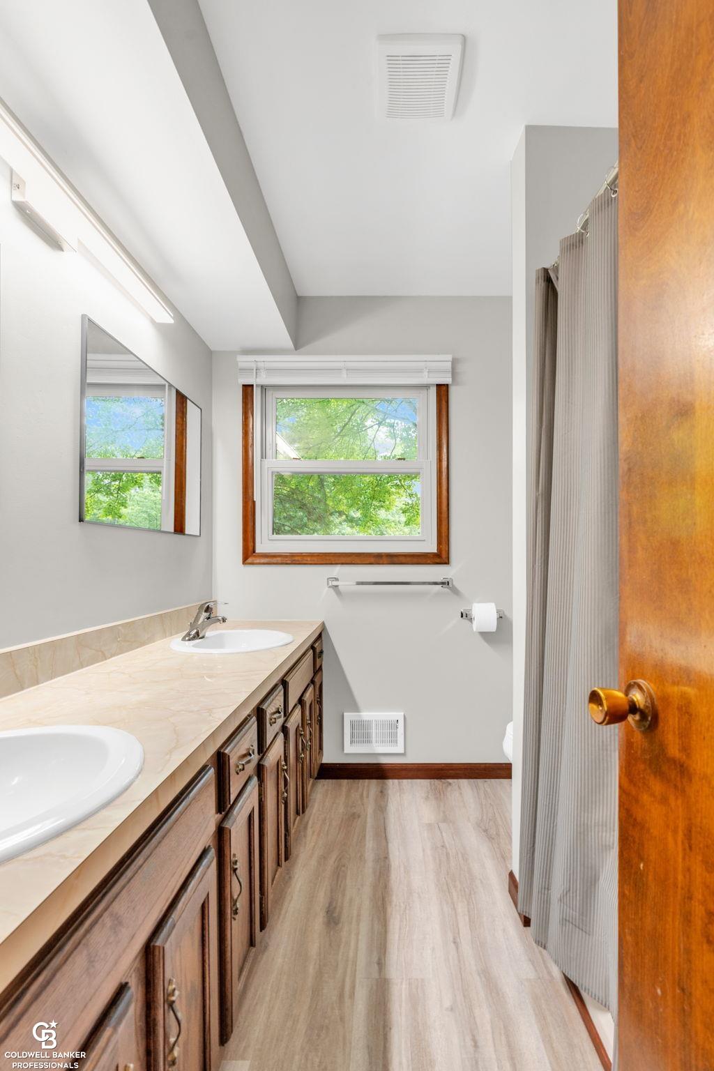9757 Bartel Road Columbus, MI 48063 - Photo 40 of 43