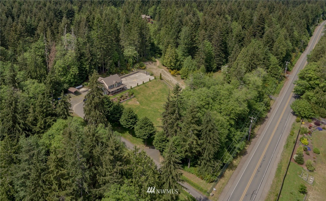 8438 Phillips Road Southeast Port Orchard, WA 98367 - Photo 2 of 23 Gallery Image 2