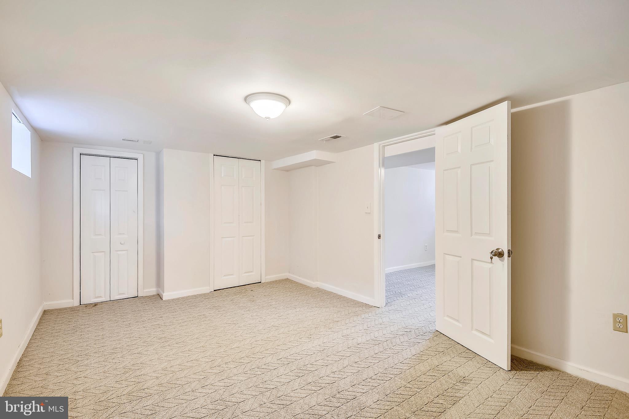 4302 Belle Grove Road Baltimore, MD 21225 - Photo 11 of 20