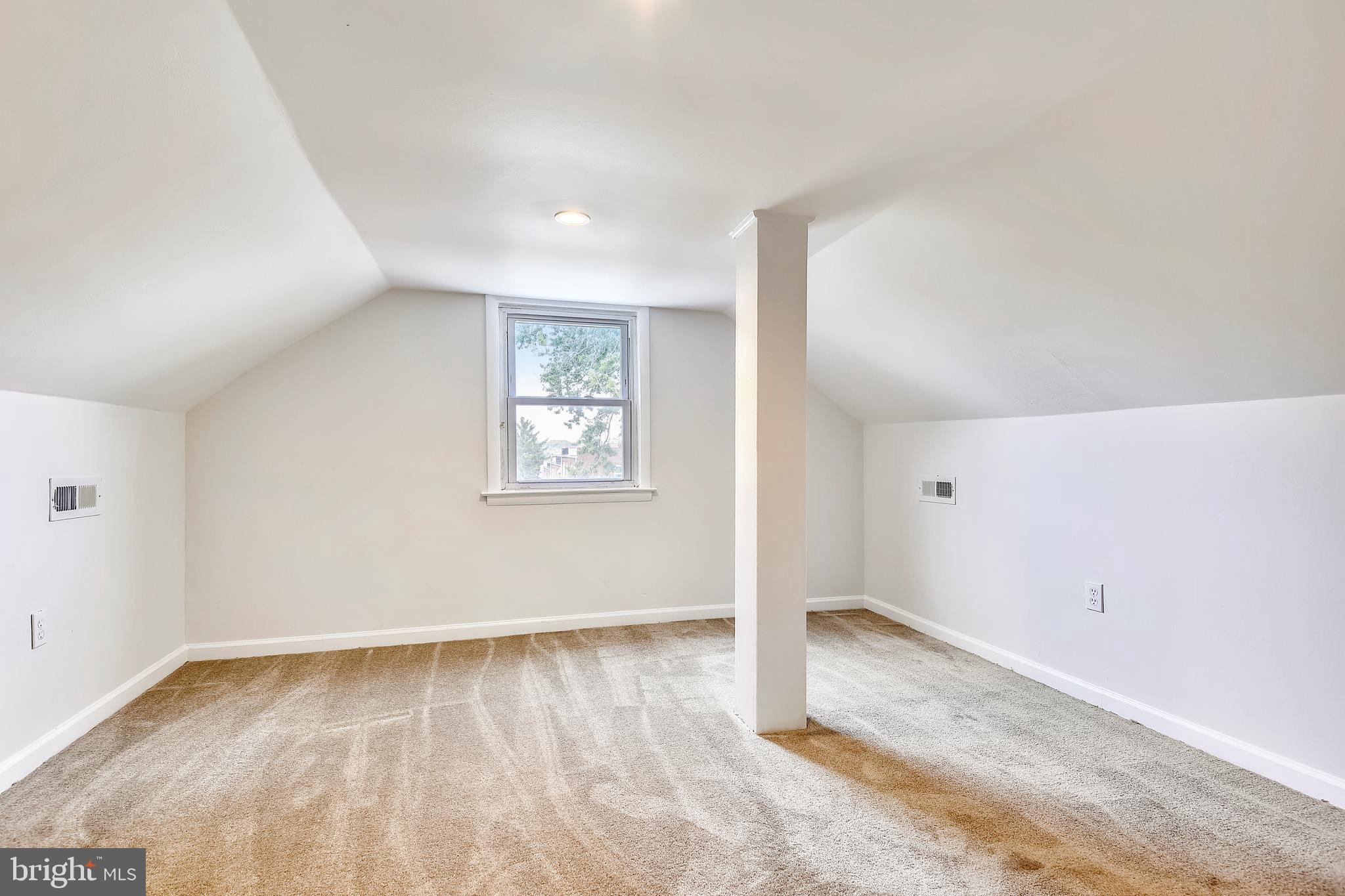 4302 Belle Grove Road Baltimore, MD 21225 - Photo 16 of 20