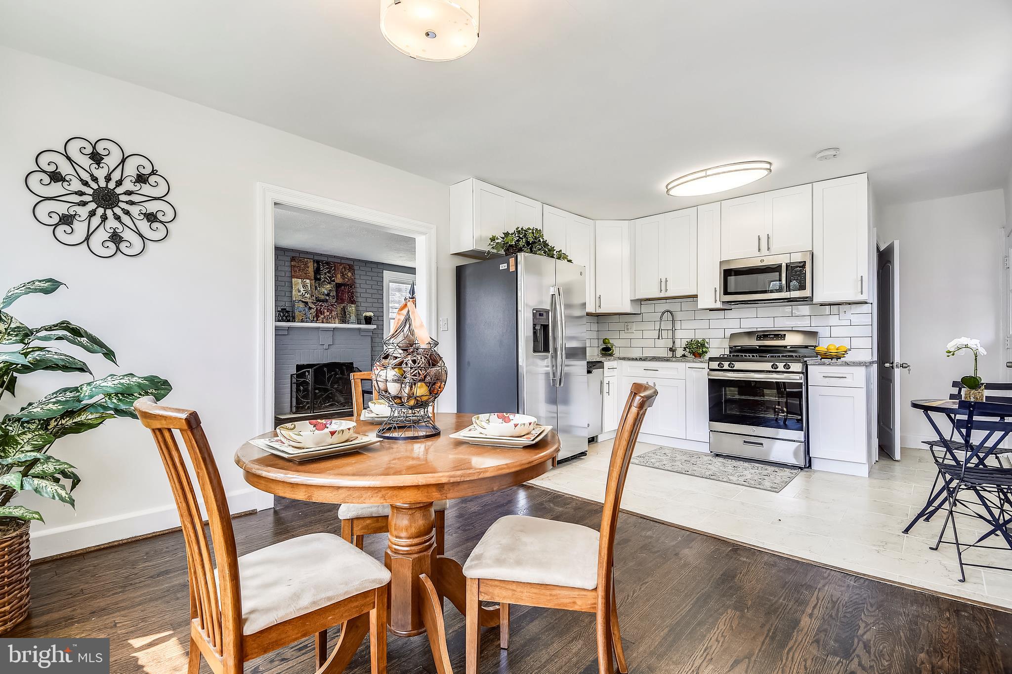 4302 Belle Grove Road Baltimore, MD 21225 - Photo 7 of 20