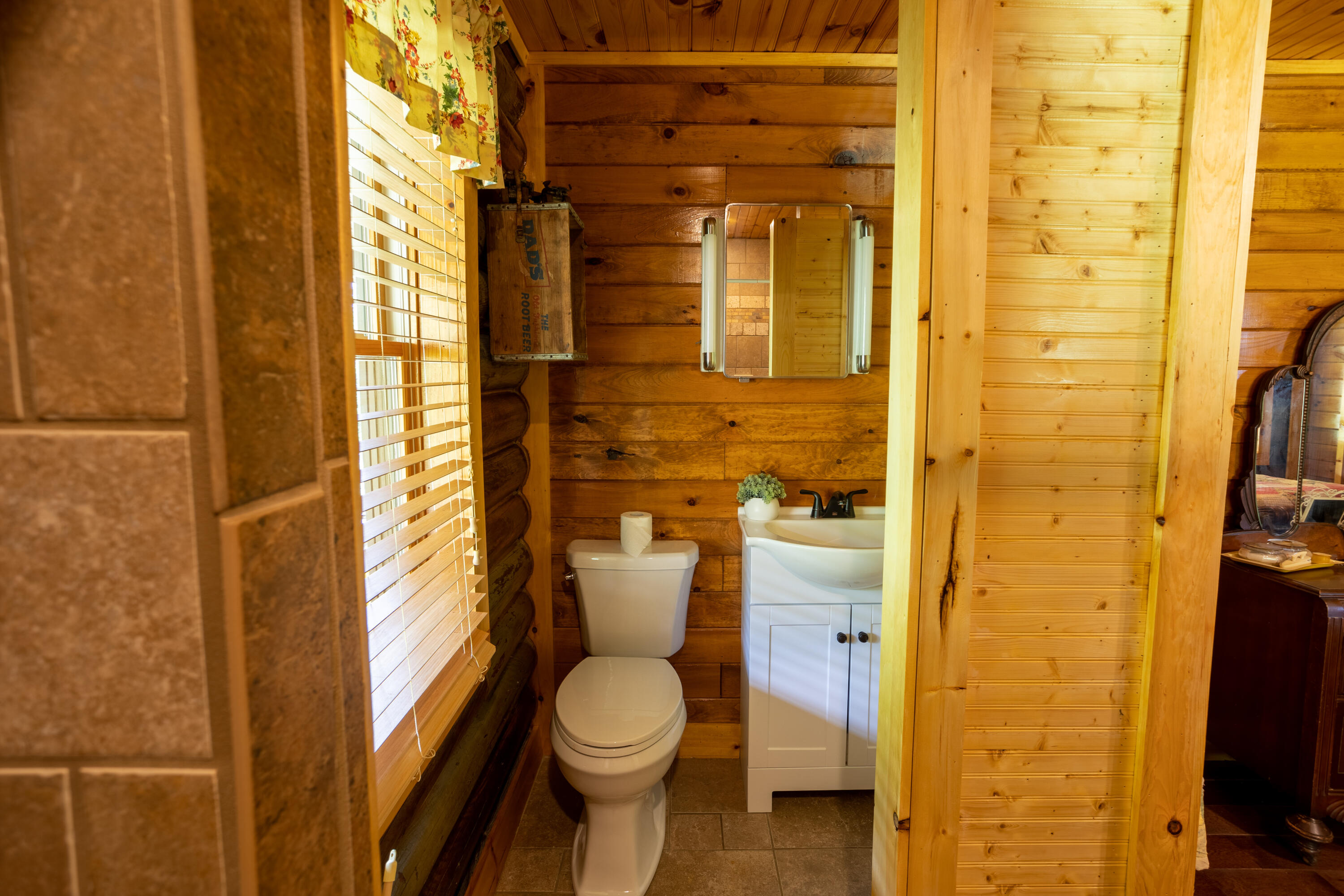 231 Marshall Road Kyles Ford, TN 37765 - Photo 22 of 73 Bathroom