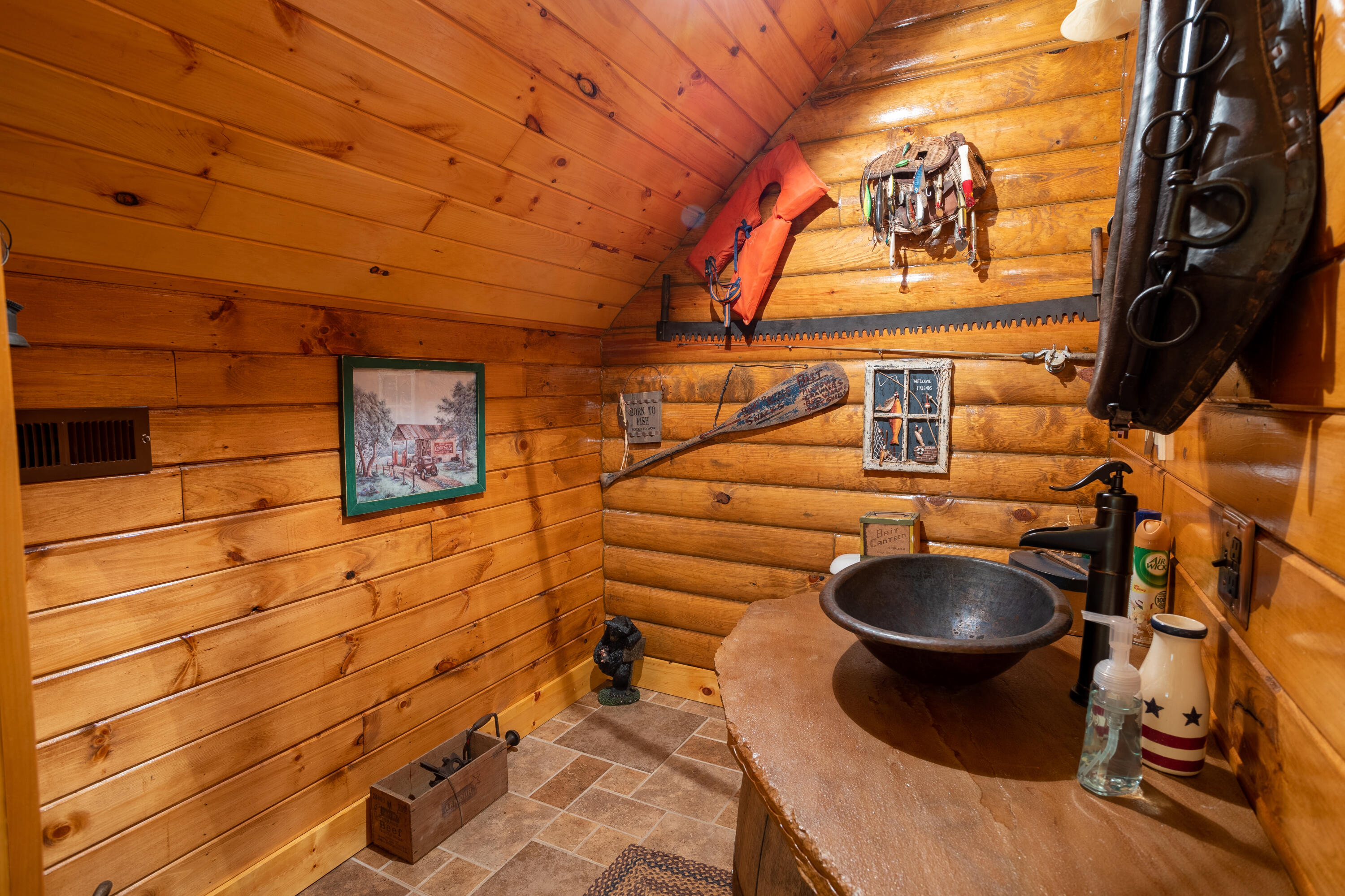 231 Marshall Road Kyles Ford, TN 37765 - Photo 36 of 73 Bathroom