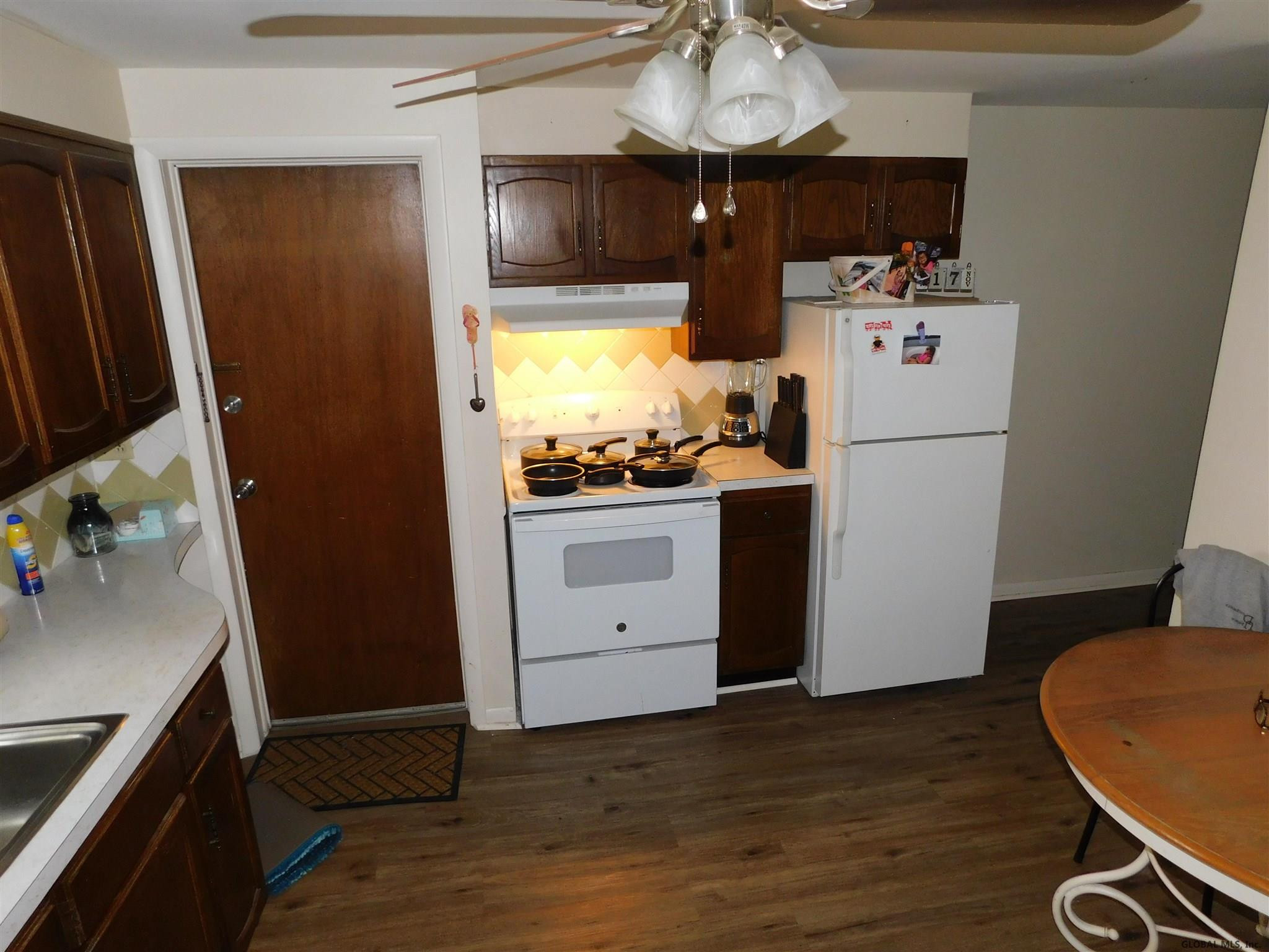 1004 Curry Road Rotterdam, NY 12306 - Photo 17 of 28 Photo 18