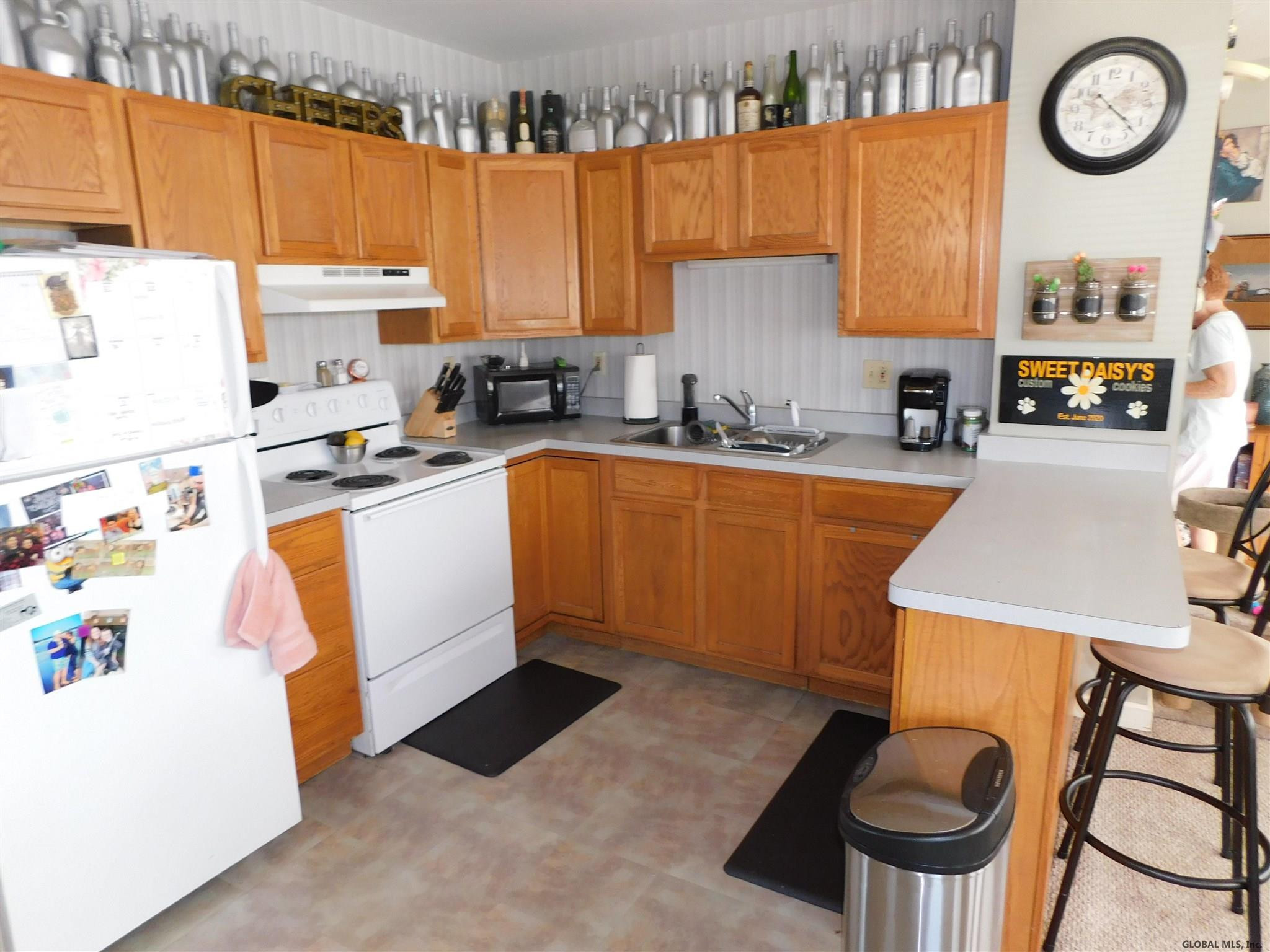 1004 Curry Road Rotterdam, NY 12306 - Photo 22 of 28 Photo 23