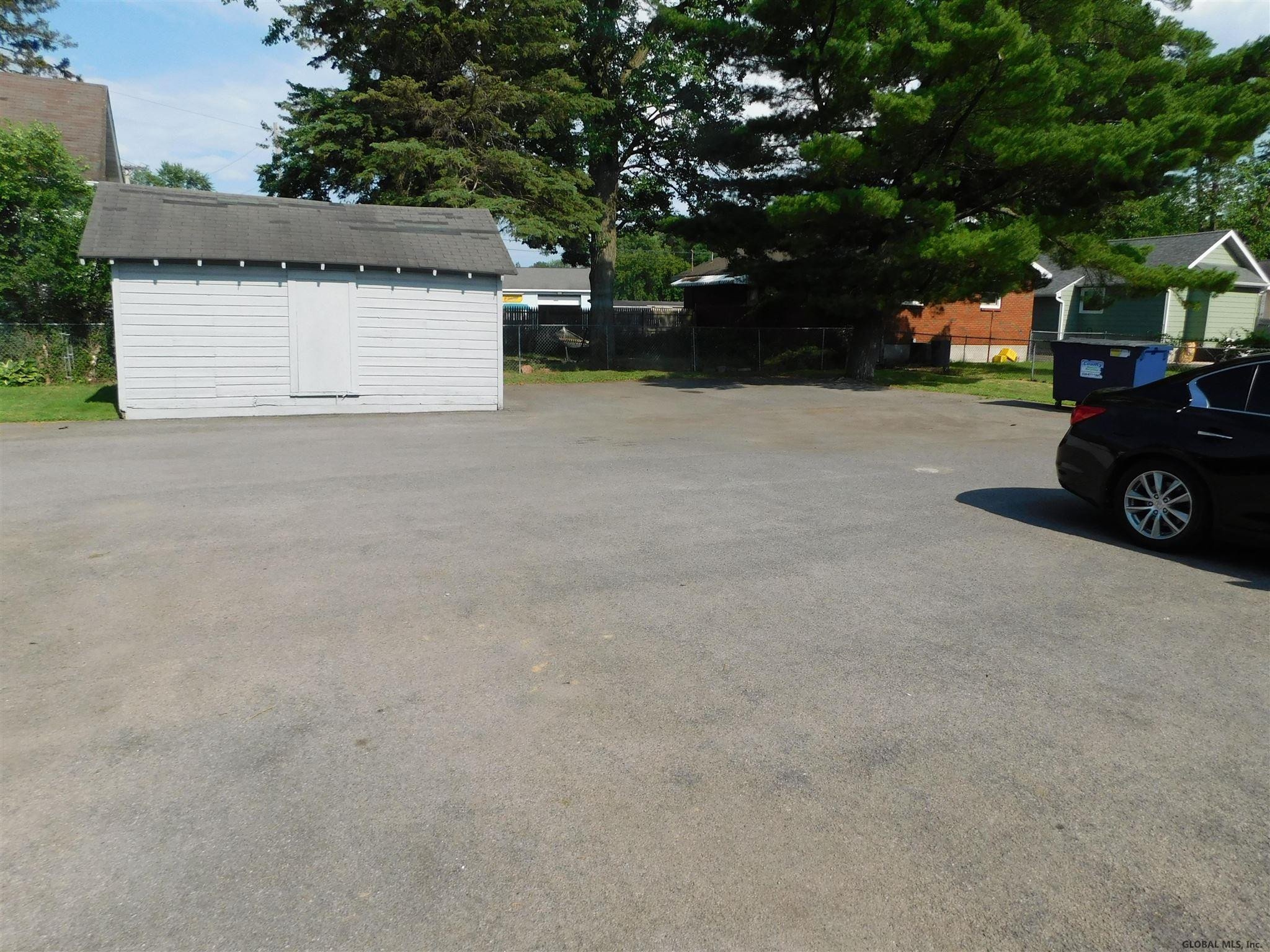 1004 Curry Road Rotterdam, NY 12306 - Photo 28 of 28 Photo 29
