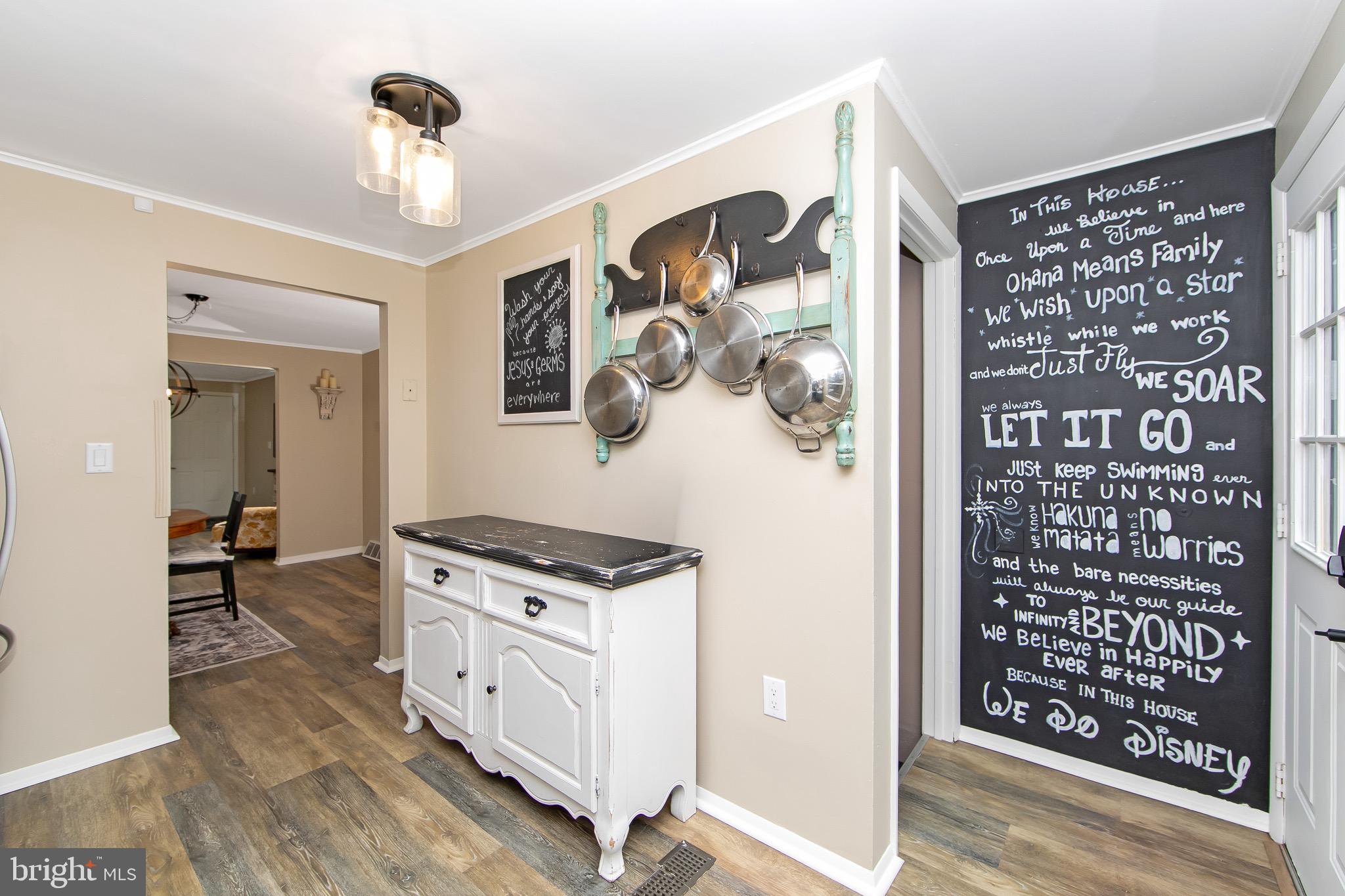 328 Legion Court Pitman, NJ 08071 - Photo 13 of 35