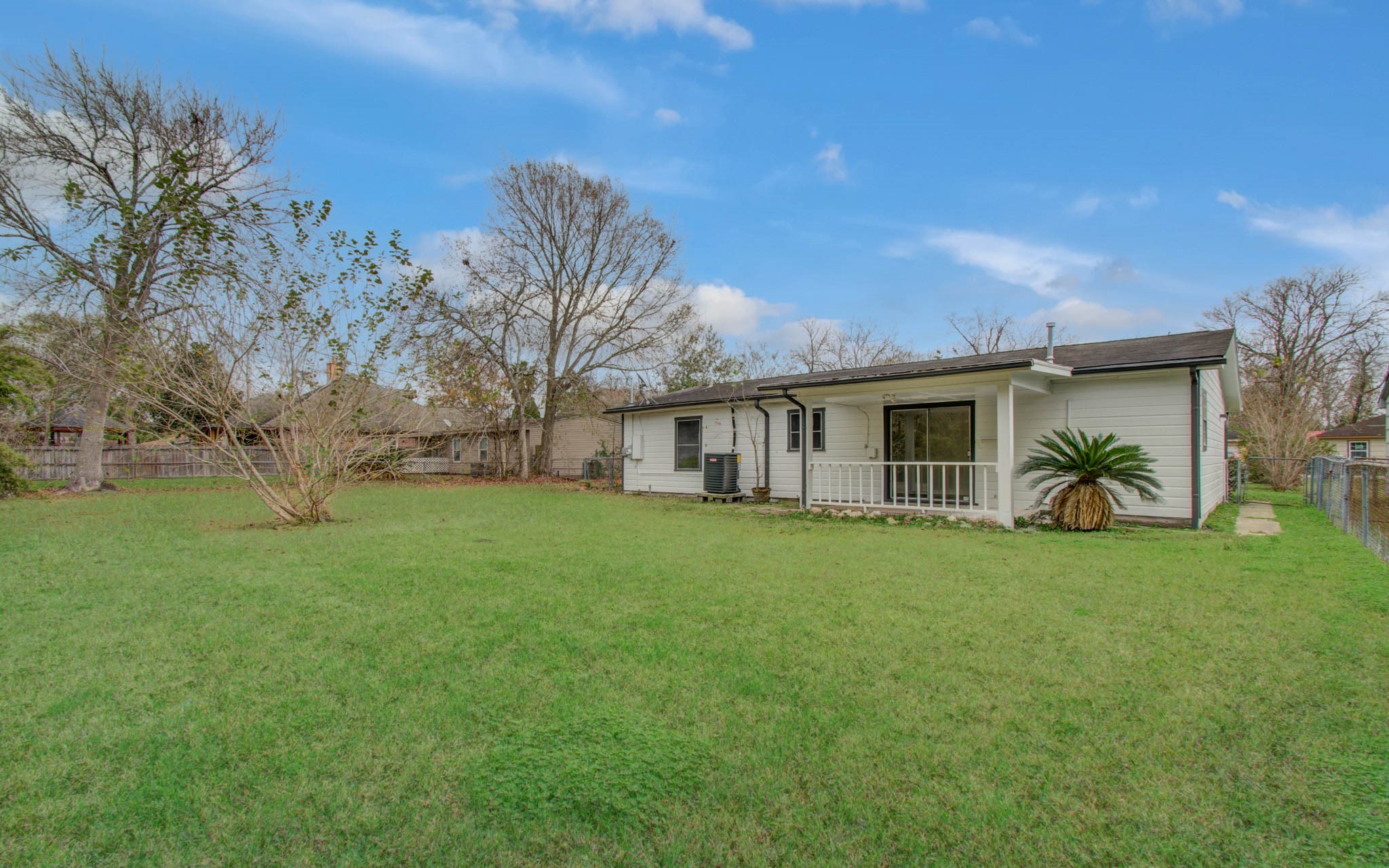 2417 Pecan Street Dickinson, TX 77539 - Photo 40 of 43