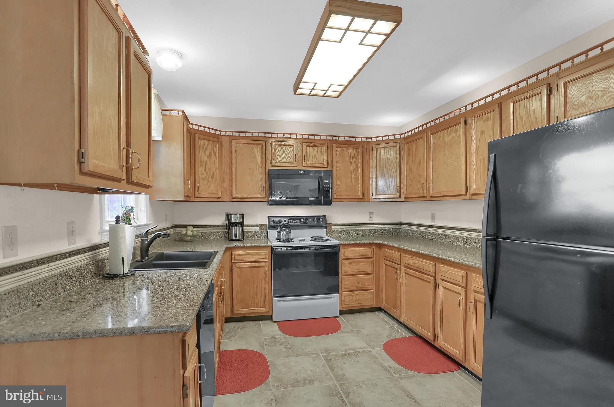 114 Country Ridge Drive Red Lion, PA 17356 - Photo 11 of 33 Gallery Image 11