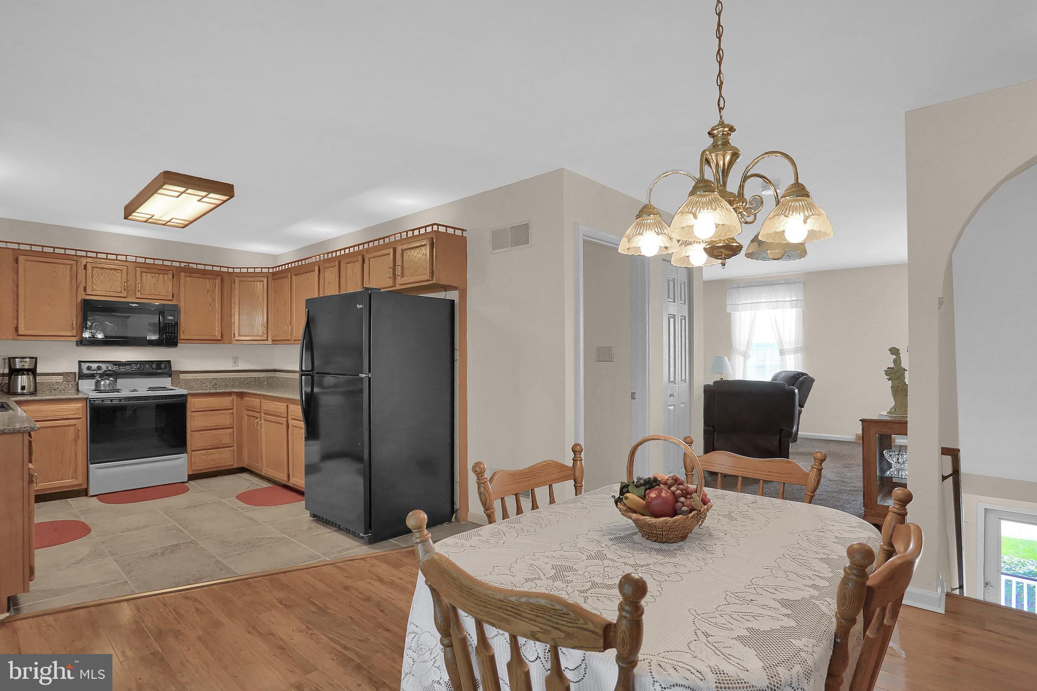 114 Country Ridge Drive Red Lion, PA 17356 - Photo 8 of 33 Gallery Image 8