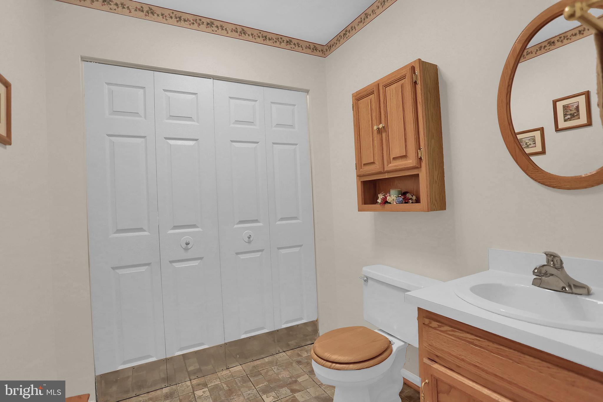 114 Country Ridge Drive Red Lion, PA 17356 - Photo 9 of 33 Gallery Image 9