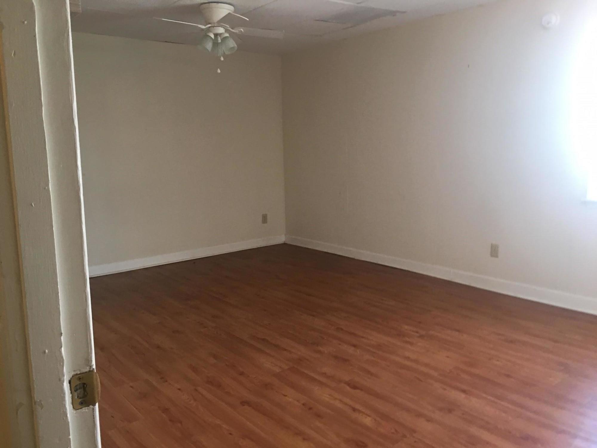 119 Spring Street, Unit 7 Charleston, SC 29403 - Photo 9 of 12 8