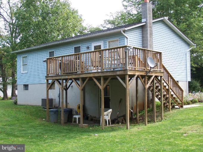 626 White Post Road White Post, VA 22663 - Photo 6 of 8 Exterior (Rear)