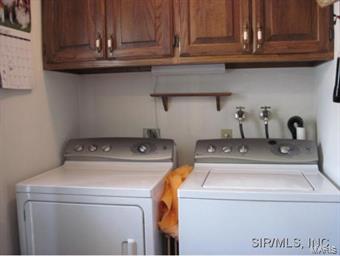 4425 Thatcher Road Alton, IL 62002 - Photo 7 of 23