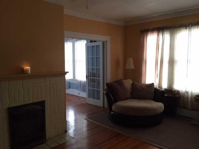 109 West George Street St. George, SC 29477 - Photo 4 of 28 Living Room