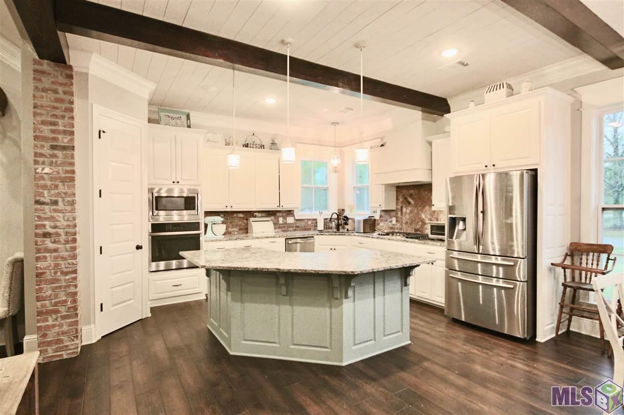 11876 McCullough Road Zachary, LA 70791 - Photo 2 of 26 Gallery Image 2