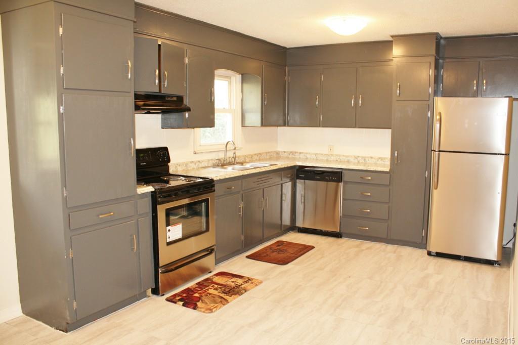 308 Westham Ridge Road Charlotte, NC 28217 - Photo 3 of 11 Gallery Image 3