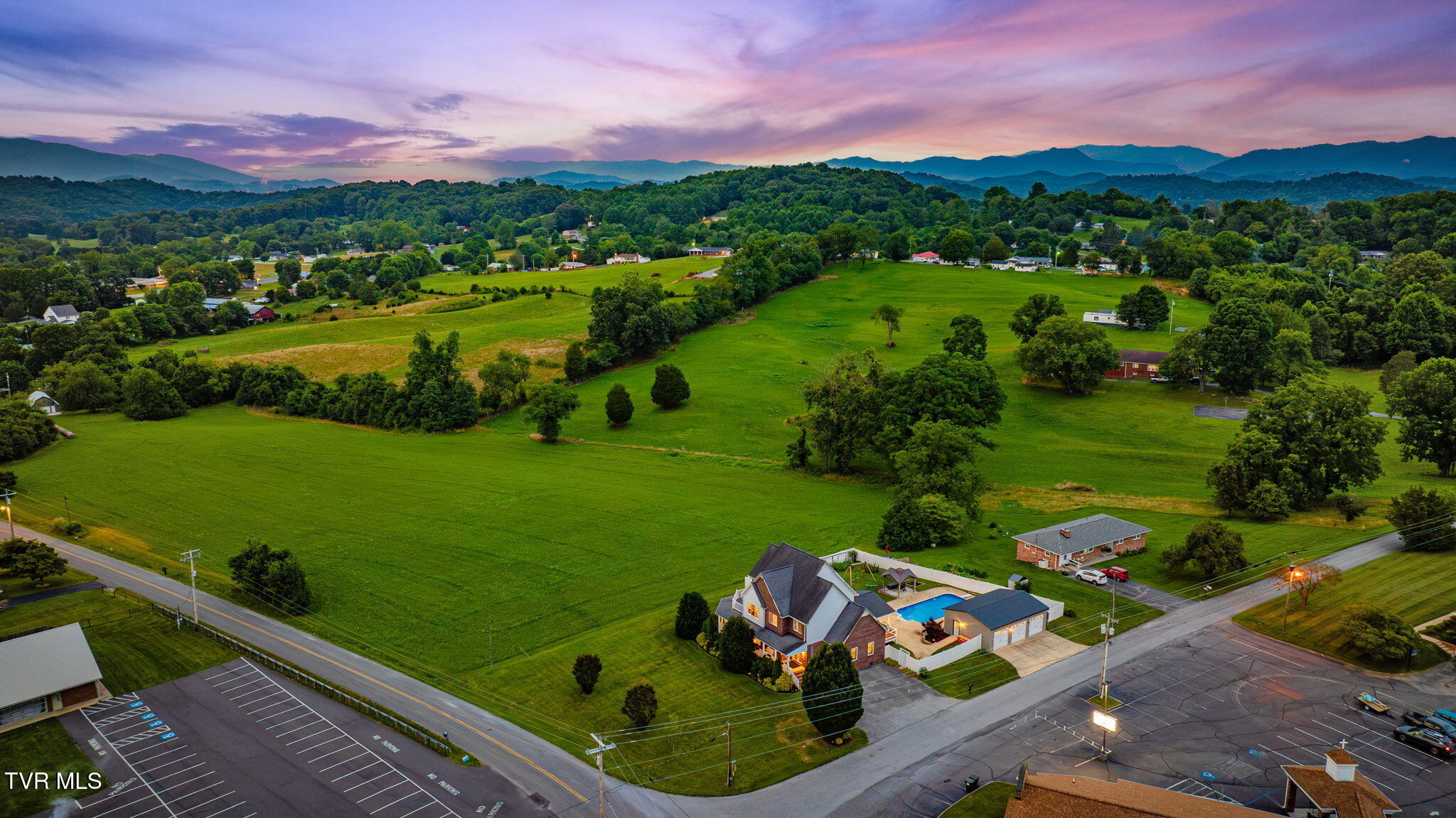 146 Hopson Road Johnson City, TN 37601 - Photo 77 of 78 201