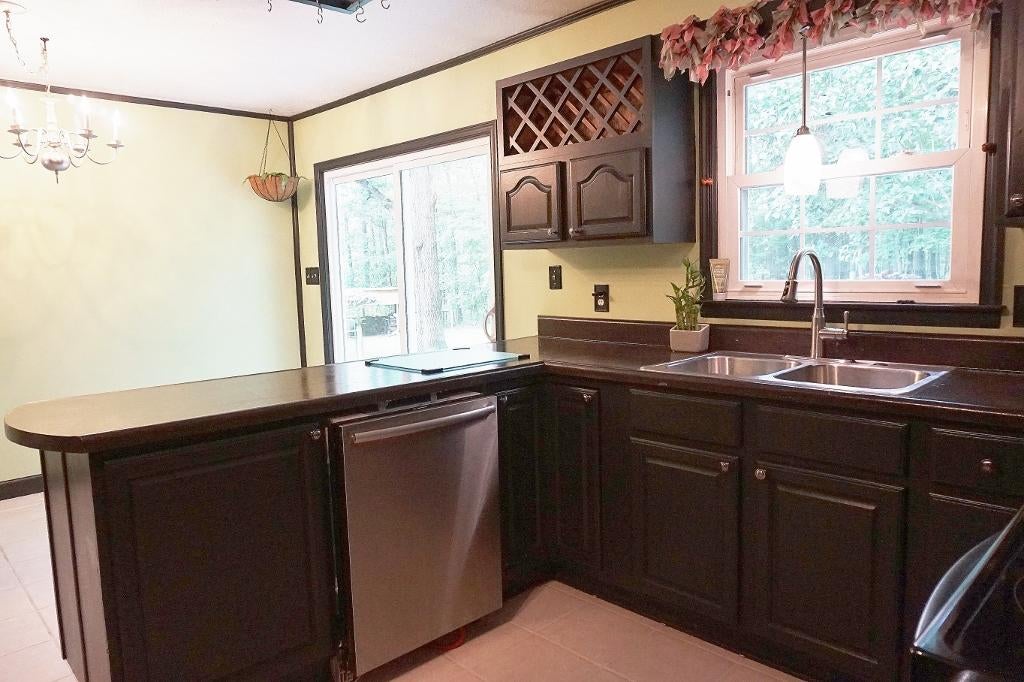 458 Anderson Road Lewisburg, WV 24901 - Photo 7 of 24 Gallery Image 7