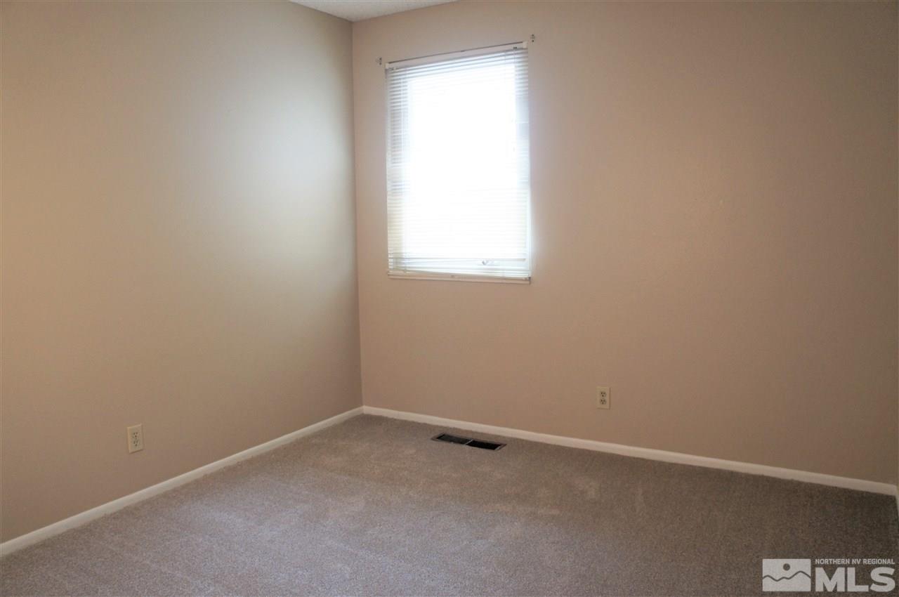 7489 Sandstone Drive Reno, NV 89511 - Photo 10 of 18 Photo 10