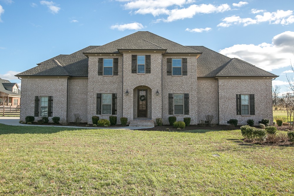 9630 Mona Road Murfreesboro, TN 37129 - Photo 1 of 39