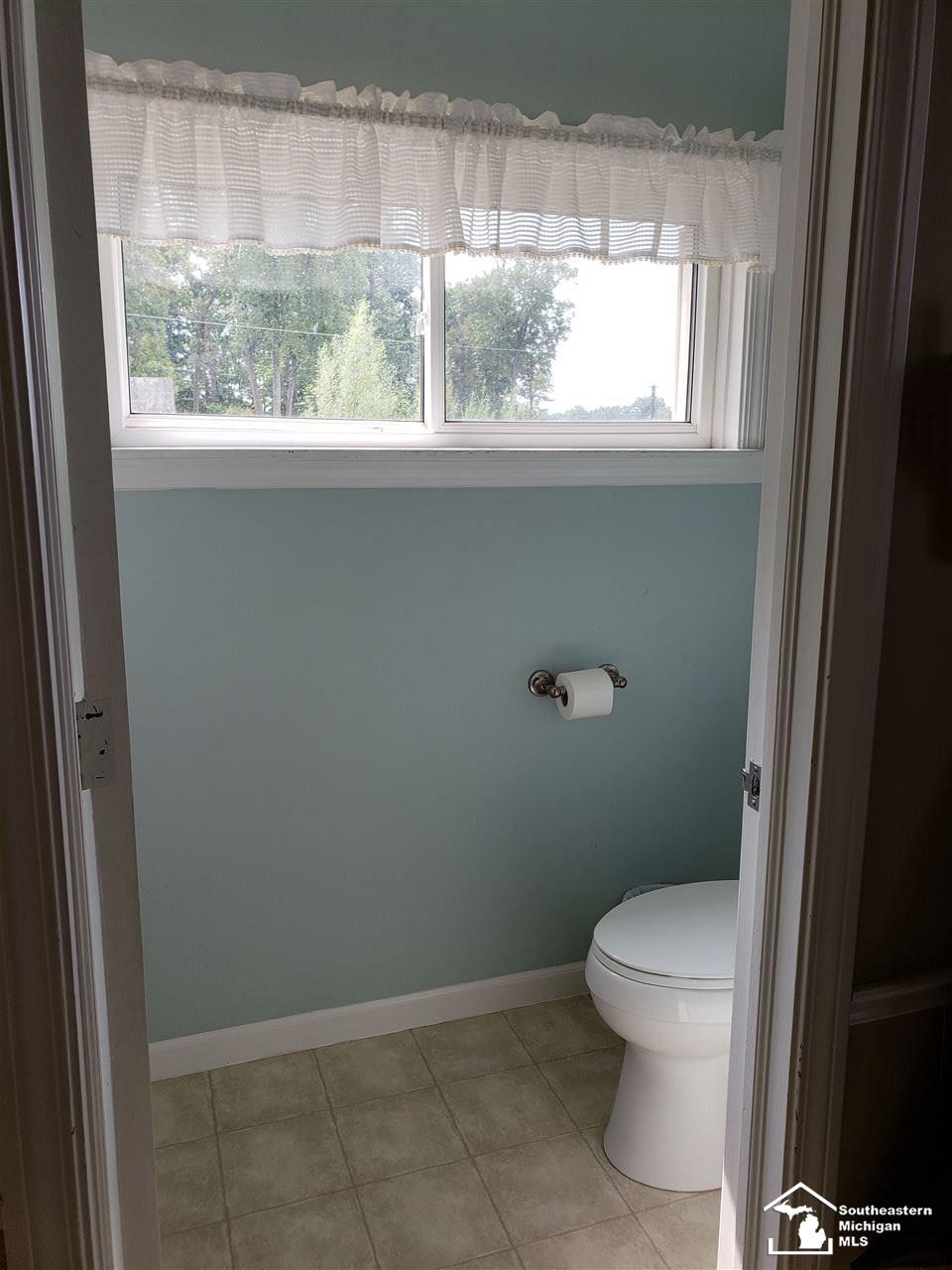 5931 Summerfield Road Petersburg, MI 49270 - Photo 12 of 21 31360721-11.JPG