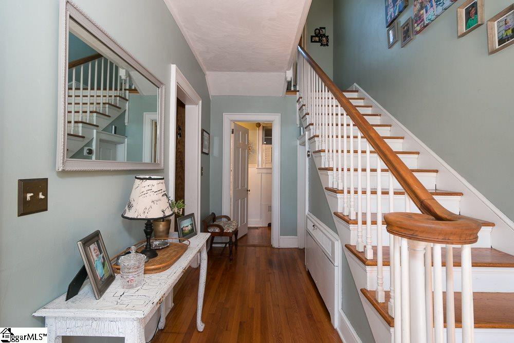202 West Maple Street Clinton, SC 29325 - Photo 19 of 36 Gallery Image 19