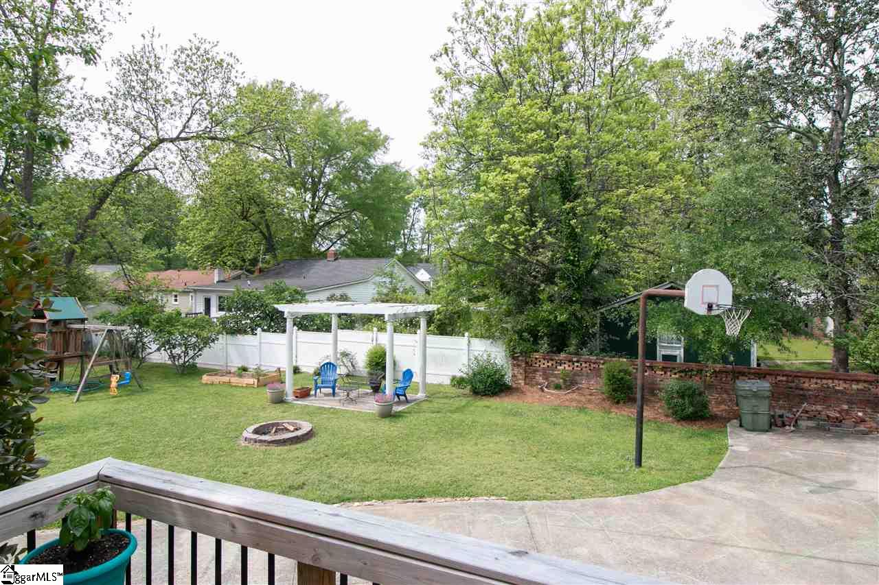 202 West Maple Street Clinton, SC 29325 - Photo 30 of 36 Gallery Image 30