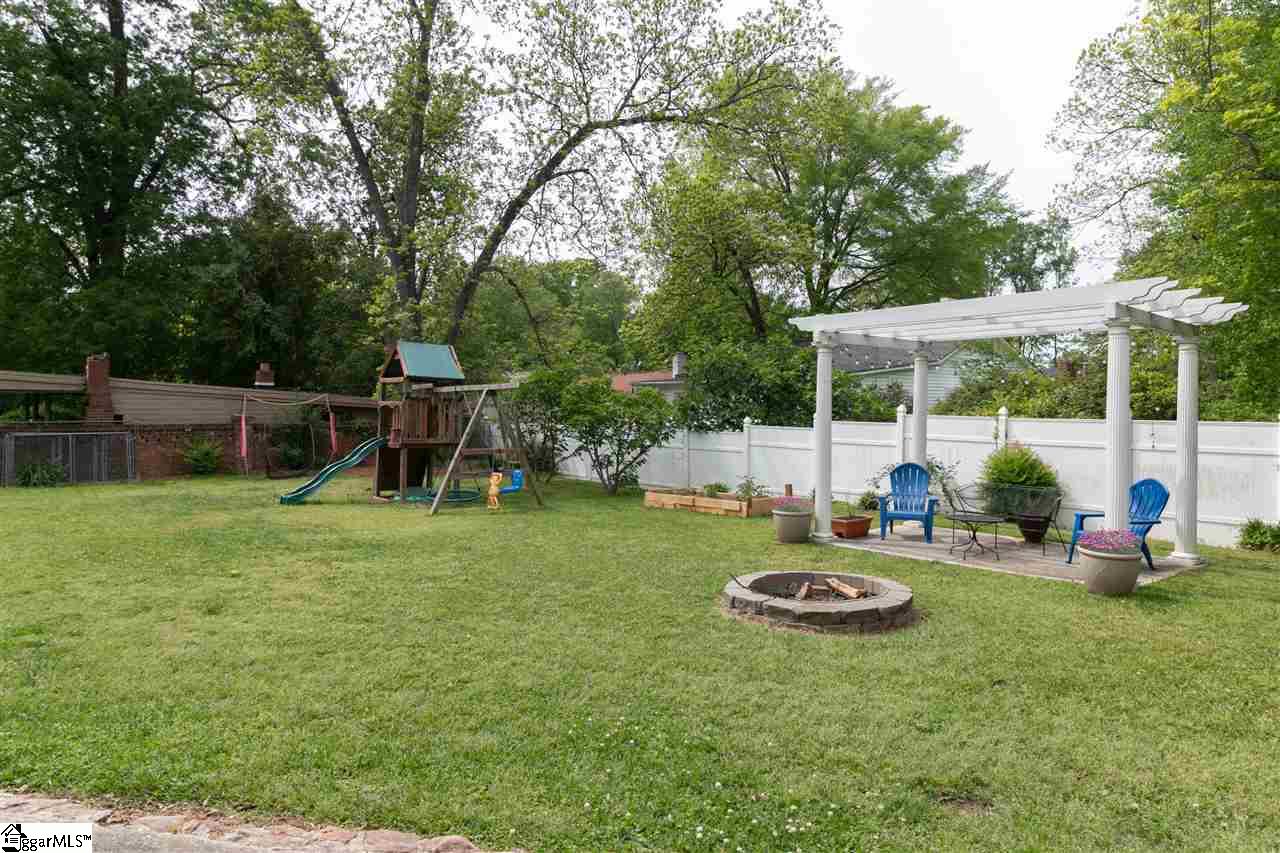 202 West Maple Street Clinton, SC 29325 - Photo 34 of 36 Gallery Image 34