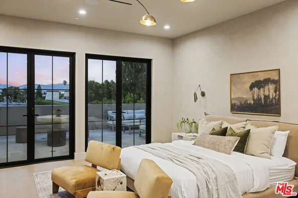 $37,999 | 14273 Greenleaf Street, Sherman Oaks, CA 91423