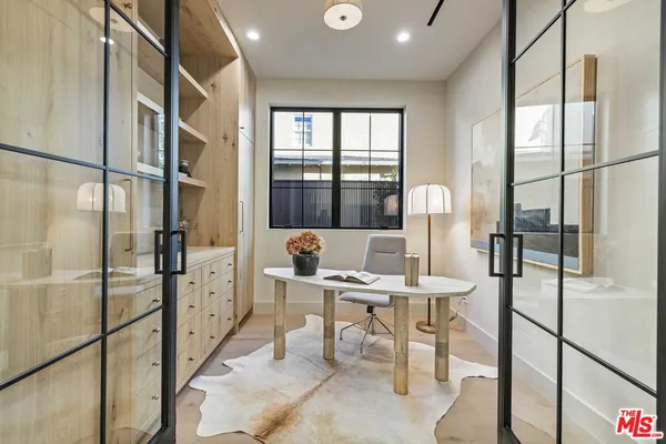 $37,999 | 14273 Greenleaf Street, Sherman Oaks, CA 91423
