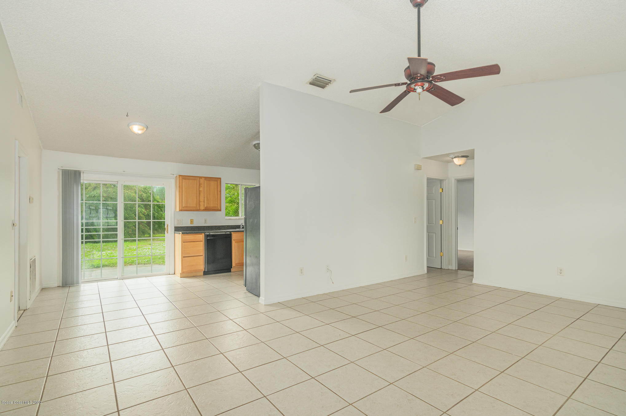400 Lisa Road Northeast Palm Bay, FL 32907 - Photo 2 of 22 DSC_0001-Edit