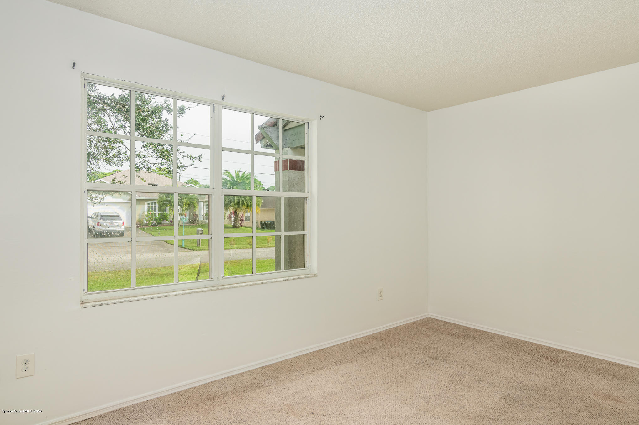 400 Lisa Road Northeast Palm Bay, FL 32907 - Photo 17 of 22 DSC_0036-Edit