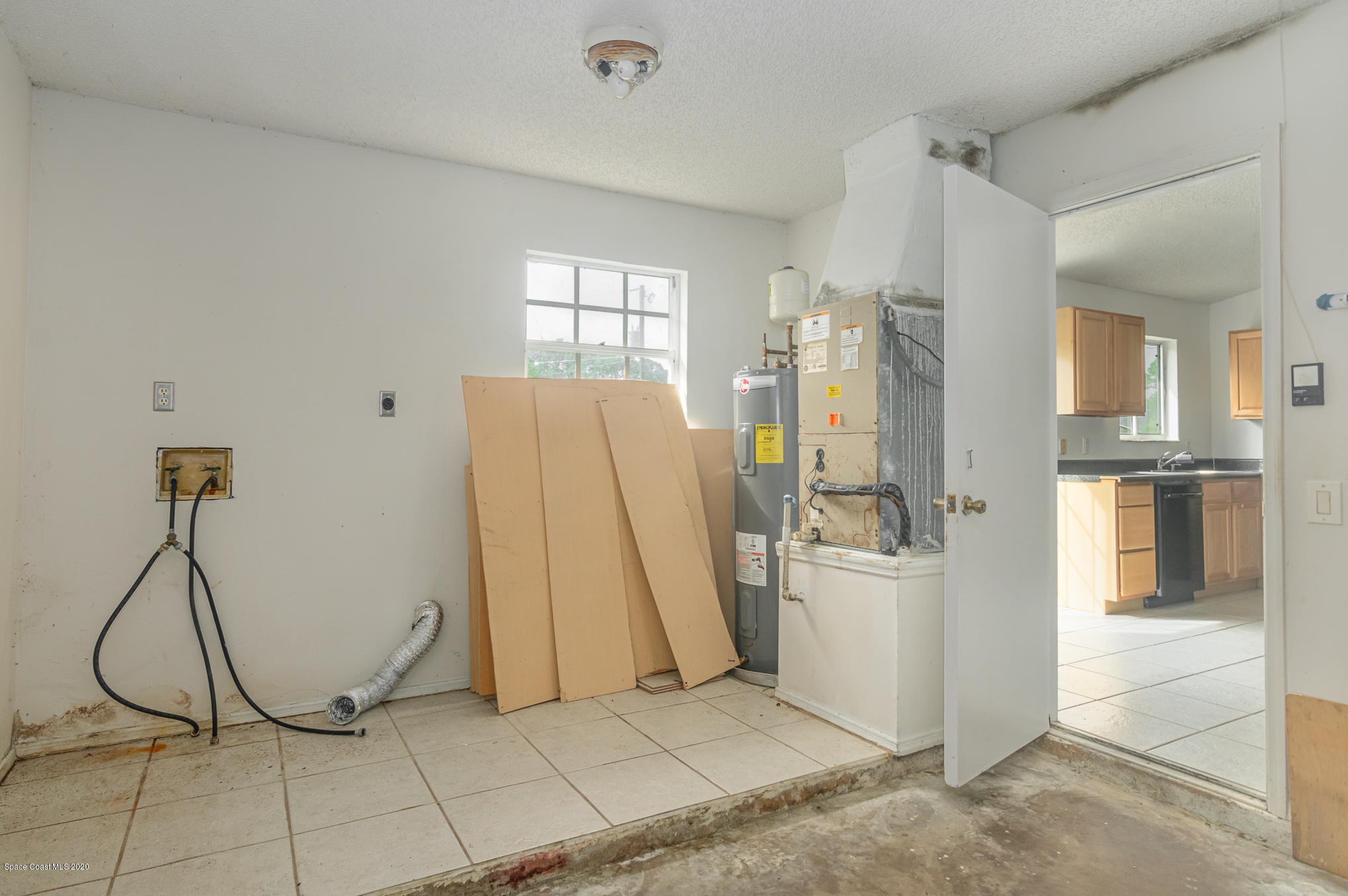 400 Lisa Road Northeast Palm Bay, FL 32907 - Photo 22 of 22 DSC_0038-Edit