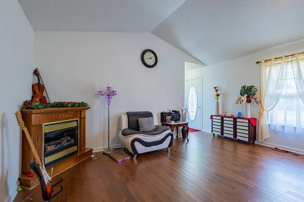 $320,000 | 614 Fairview Circle, Winchester, TN 37398