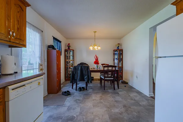 $320,000 | 614 Fairview Circle, Winchester, TN 37398