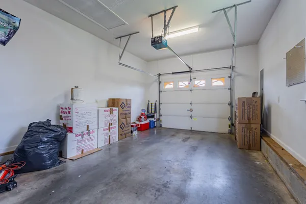 $320,000 | 614 Fairview Circle, Winchester, TN 37398