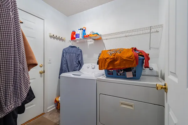 $320,000 | 614 Fairview Circle, Winchester, TN 37398