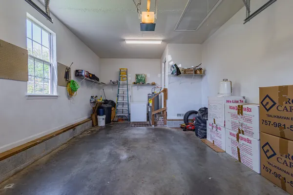 $320,000 | 614 Fairview Circle, Winchester, TN 37398