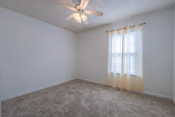 $320,000 | 614 Fairview Circle, Winchester, TN 37398