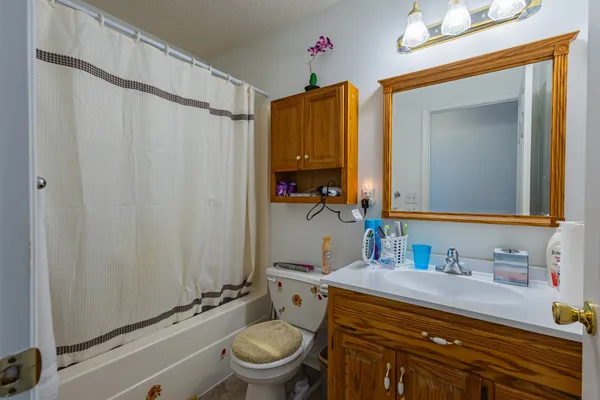 $320,000 | 614 Fairview Circle, Winchester, TN 37398