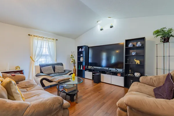 $320,000 | 614 Fairview Circle, Winchester, TN 37398