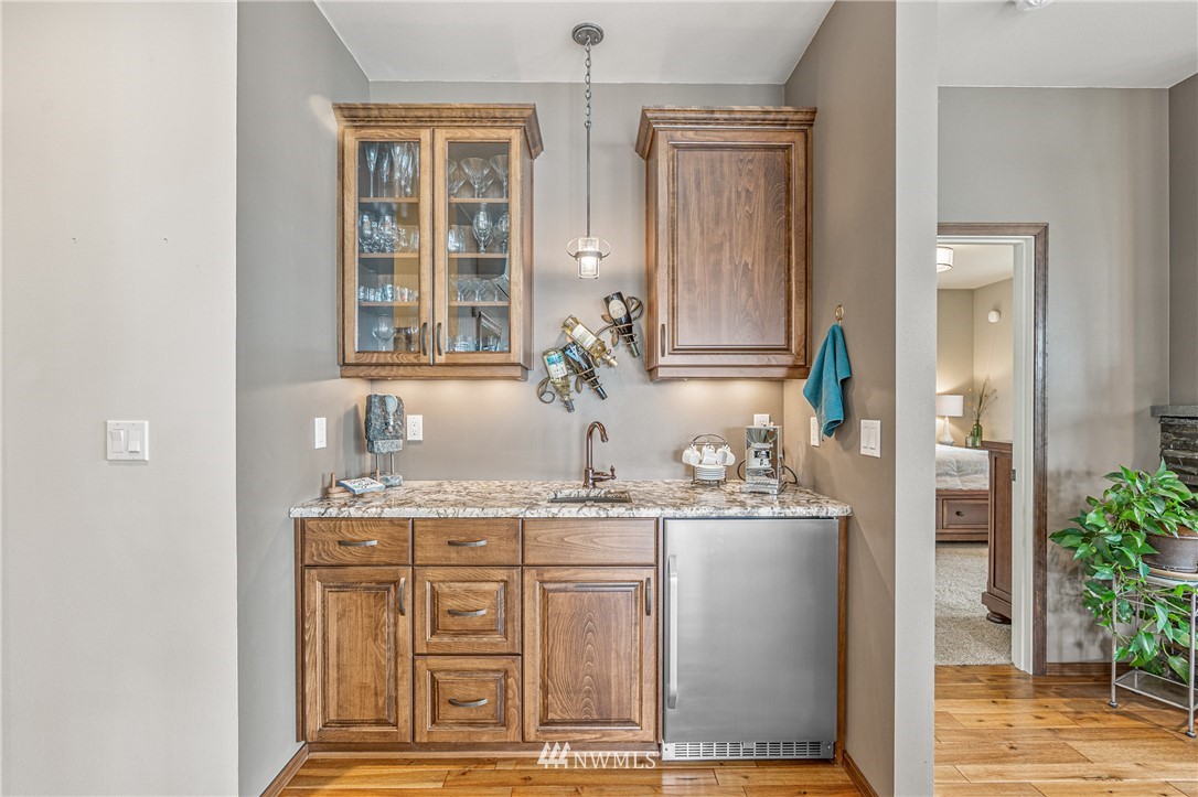 1409 Penn Cove Road Oak Harbor, WA 98277 - Photo 17 of 40 Gallery Image 17
